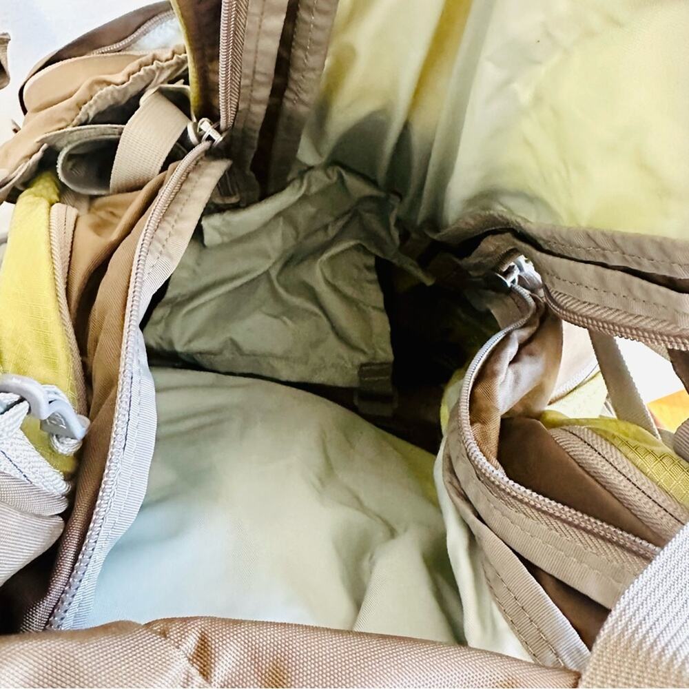 NEW GREGORY Unisex Sold Out Baltoro 75 Backpacking Pack Moss Green Tan Backpack - Picture 11 of 11